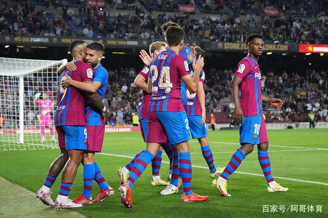 爱游戏 ayx 登录入口 - 西亚卡姆爆冷击败巴塞罗那，连败引爆全场！